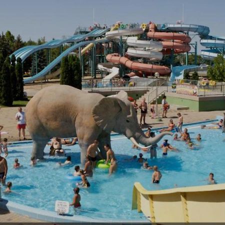 Beach Deluxe Apartman Hajdúszoboszló 외부 사진